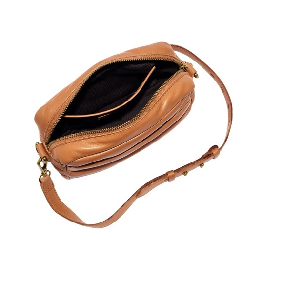 Madewell Puff Transport Camera Bag - Picture 2 of 5